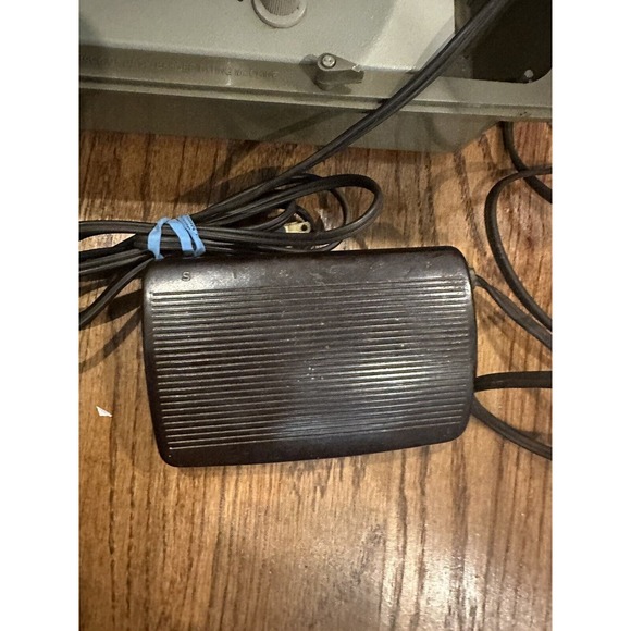 Vintage Fashion Mate Singer Sewing Machine Model 237‎ Carrying Case Heavy Duty - Picture 7 of 16